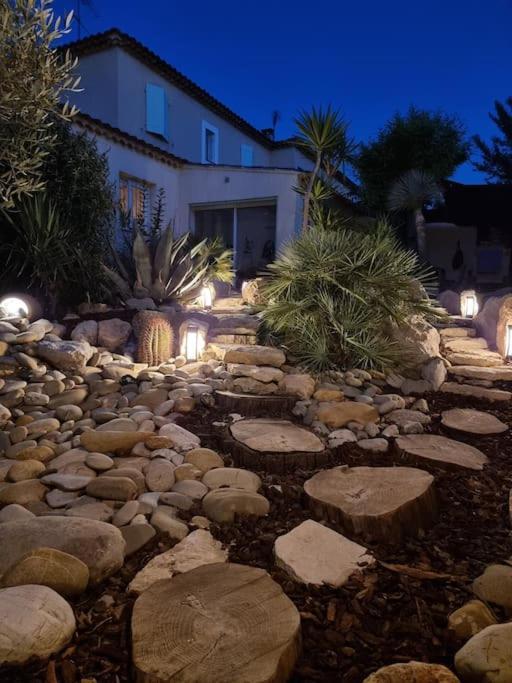 Une Oasis Au Pays De Cezanne Αιξ-αν-Προβάνς Εξωτερικό φωτογραφία